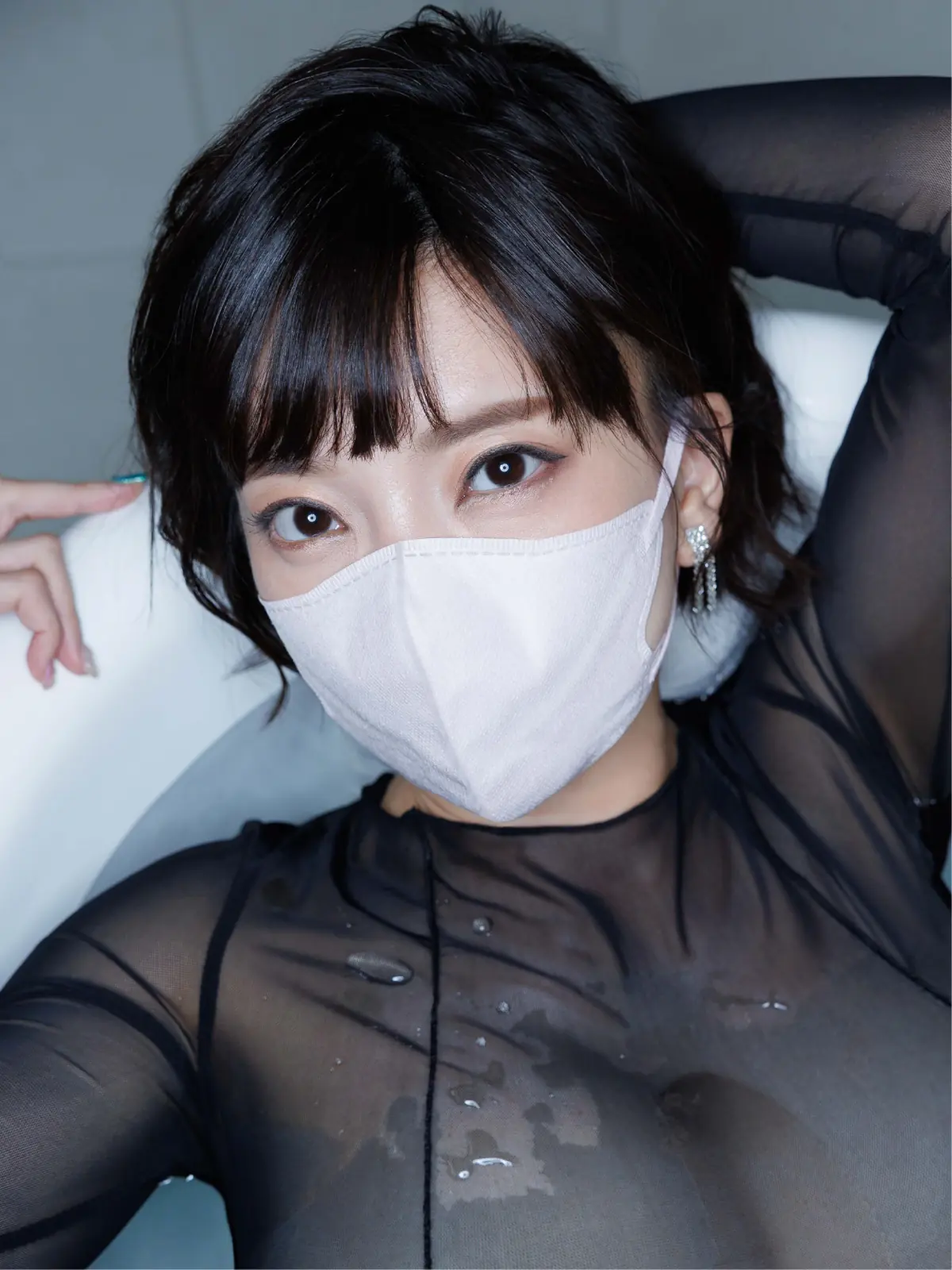 紗弥佳01