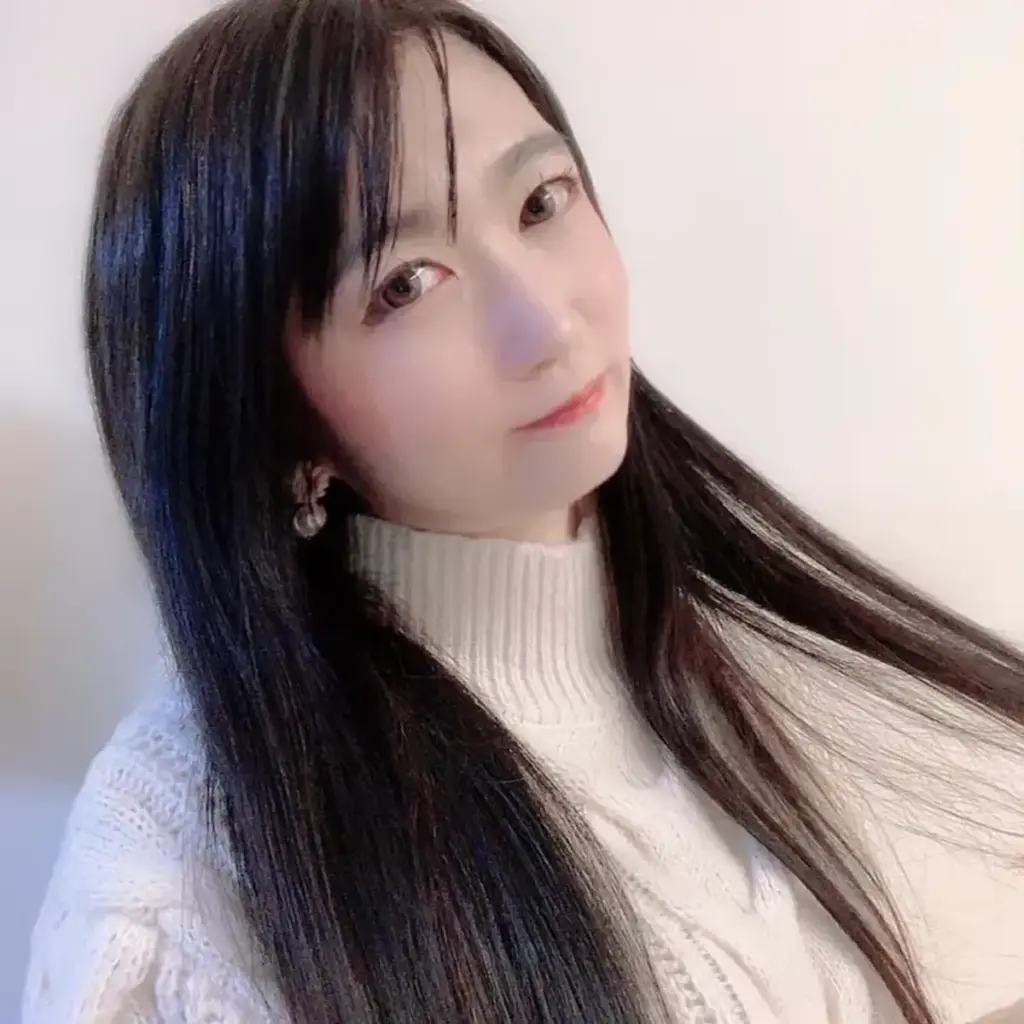泡香ましろ（あわか ましろ）｜セクシーインフルエンサー／モデル／生中野女子（ナマジョ。）｜HANAYA PROJECT所属