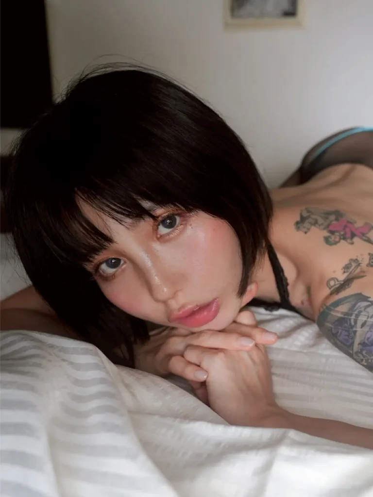 餅月かなで（もちづき かなで）｜セクシーインフルエンサー／モデル｜HANAYA PROJECT所属